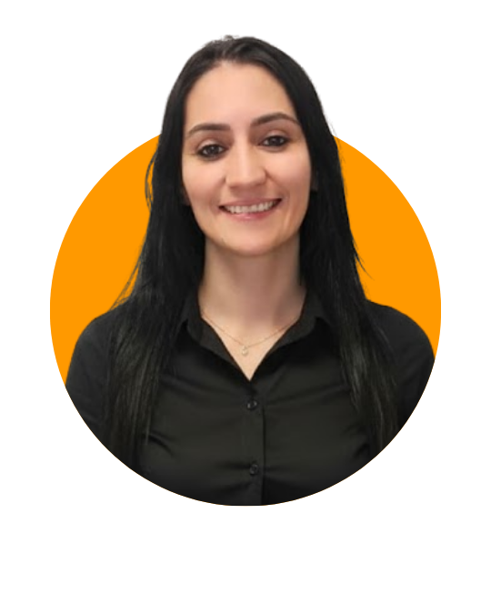 Shayani Stuart, Financeiro